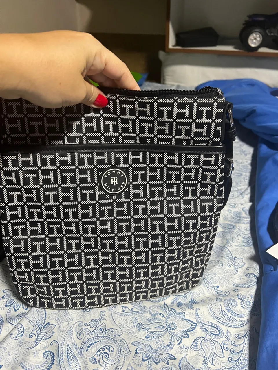 Bolsas Tommy Hilfiger novas e importadas