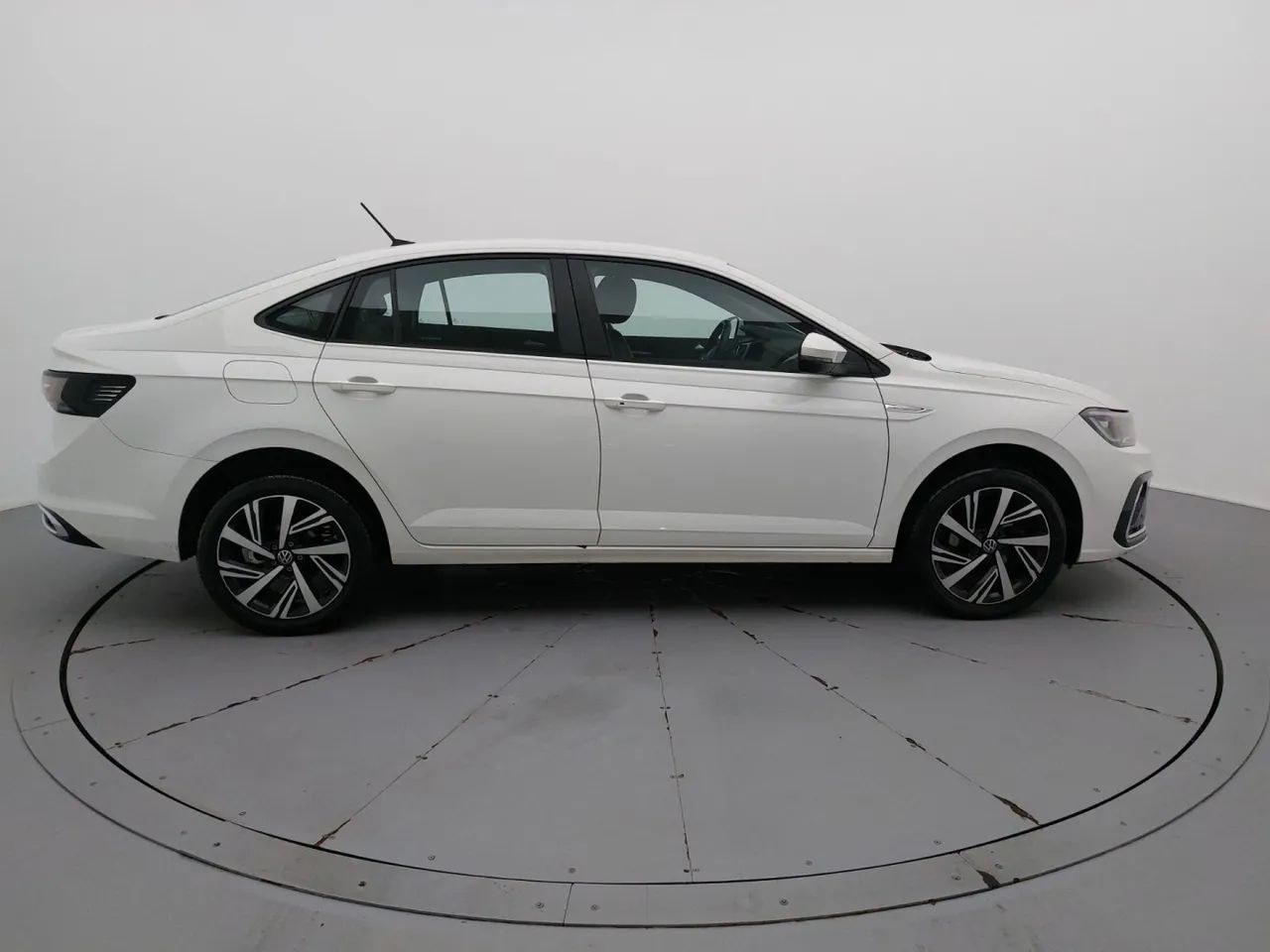 Volkswagen Virtus Highline 200 TSI 1.0 Flex 12V Aut, foto 6 de 18