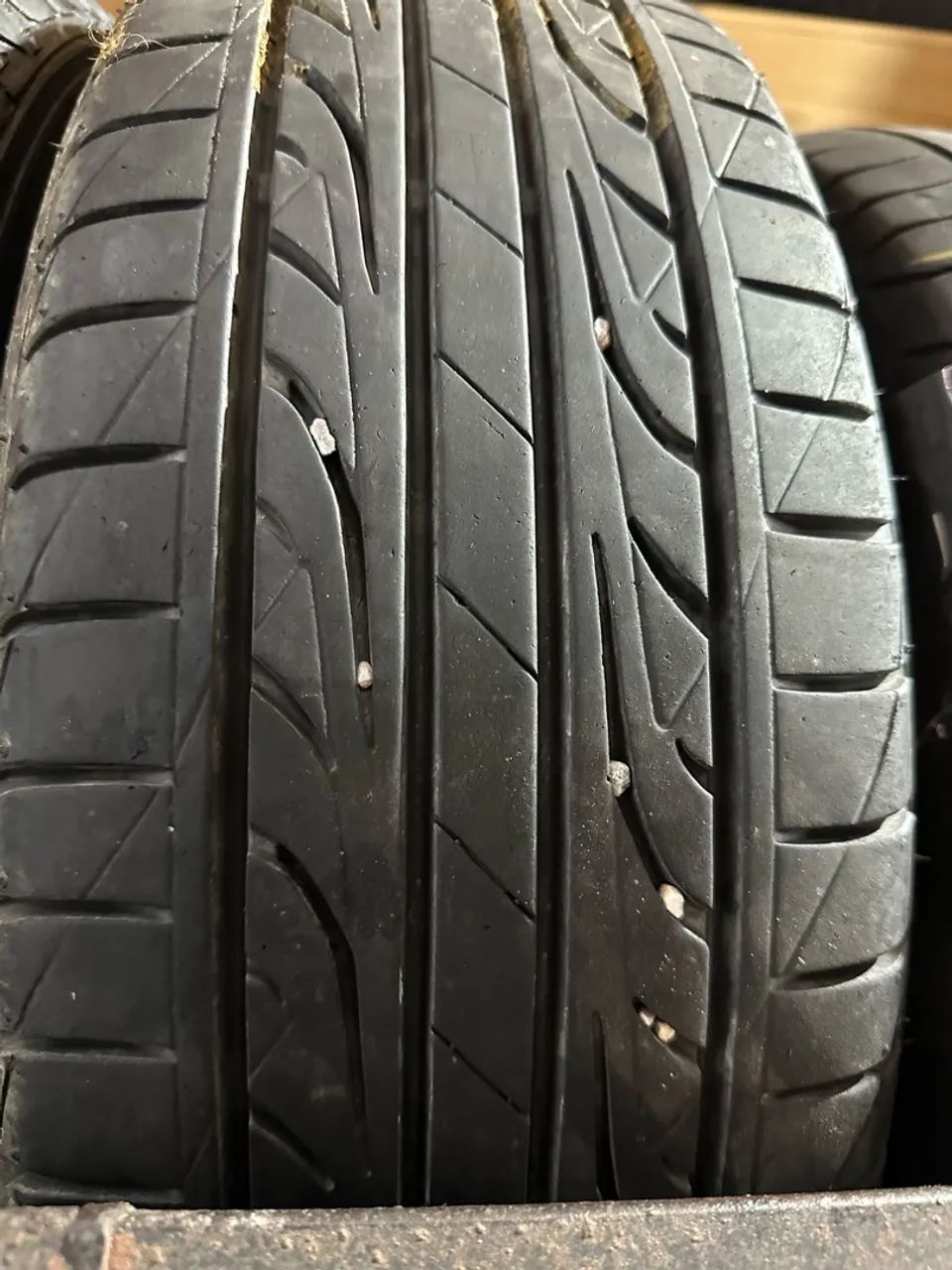 2 pneu 185/60r15 - Foto 4