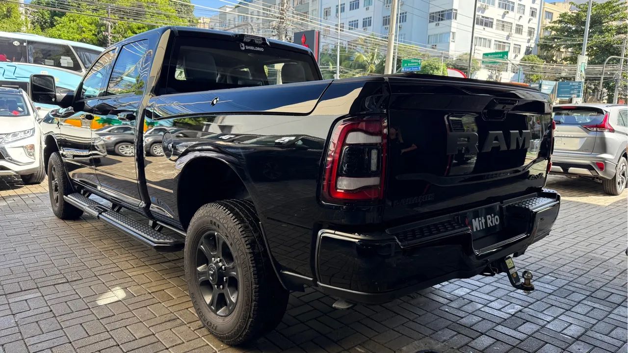 RAM 2500 NIGHT BLINDADA SHILED VIDROS PROTECTOR EVO ÚNICO DONO  - Foto 3
