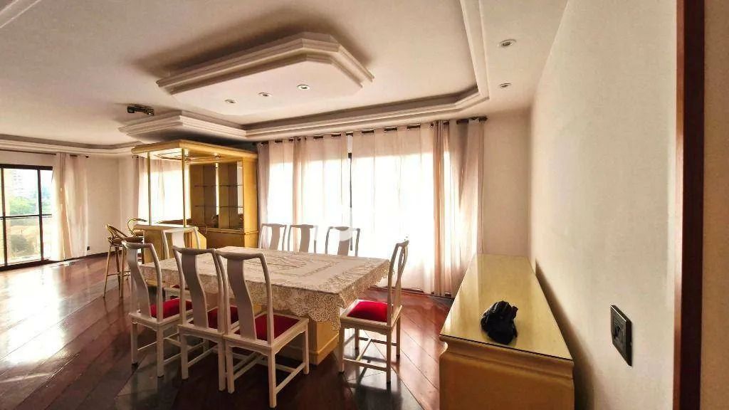 Apartamento, 1 por andar com 3 dormitórios, 1 suíte para alugar, 212 m² por R$ 12.000/mês  - Foto 2