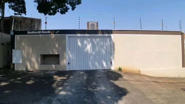 Apartamento para alugar em Maringá, Zona 07, com 1 suíte, com 30 m², Residencial Bianchi