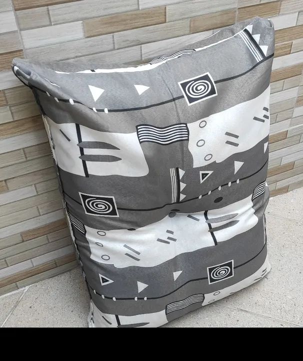 Almofadas Grandes Impermeáveis Confortáveis! - Foto 4