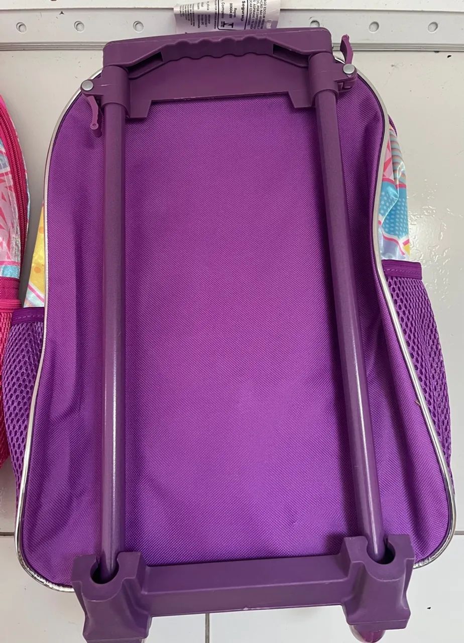 Mochila de Rodinhas Meninas e Meninos  - Foto 3