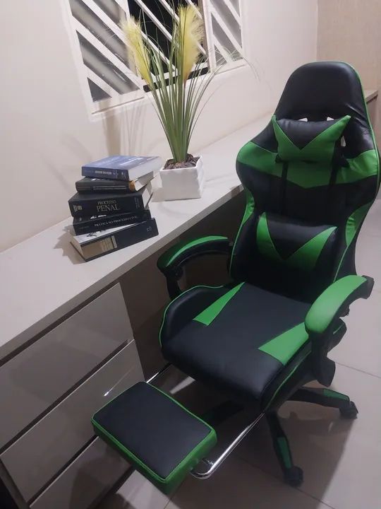 Cadeira Gamer com Apoio para os Pés, nova na caixa!