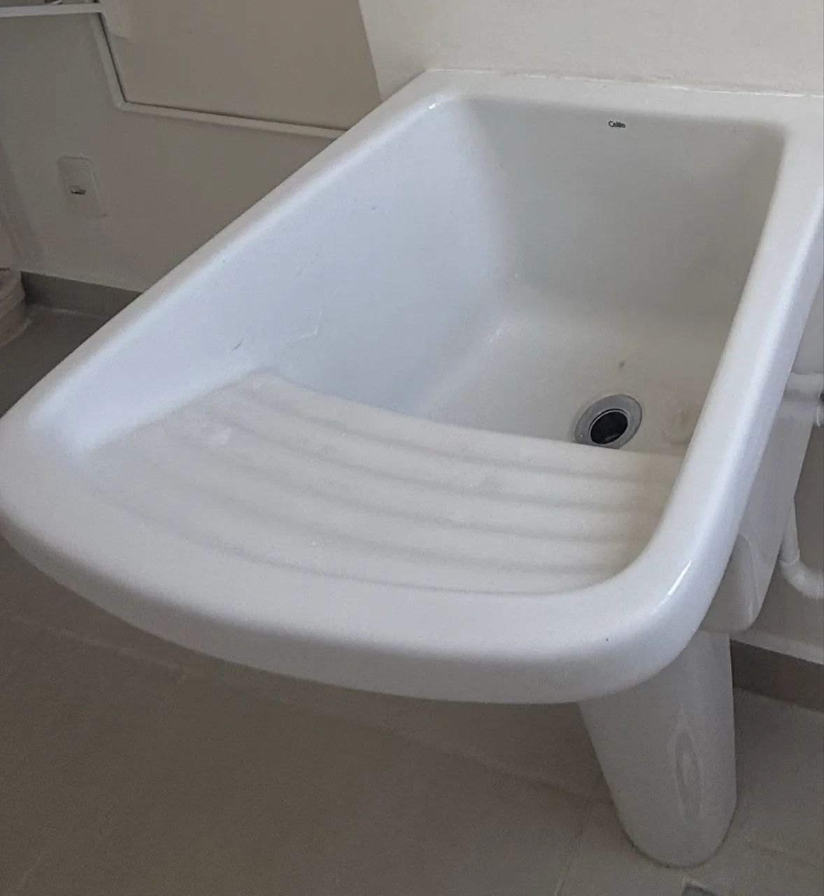 Tanque com coluna 64739441986691121