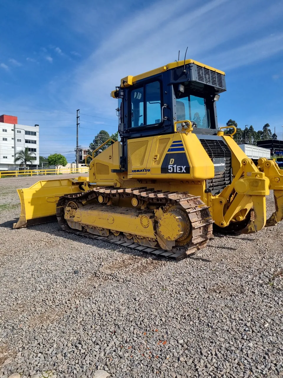 Trator de Esteira Komatsu D51EX