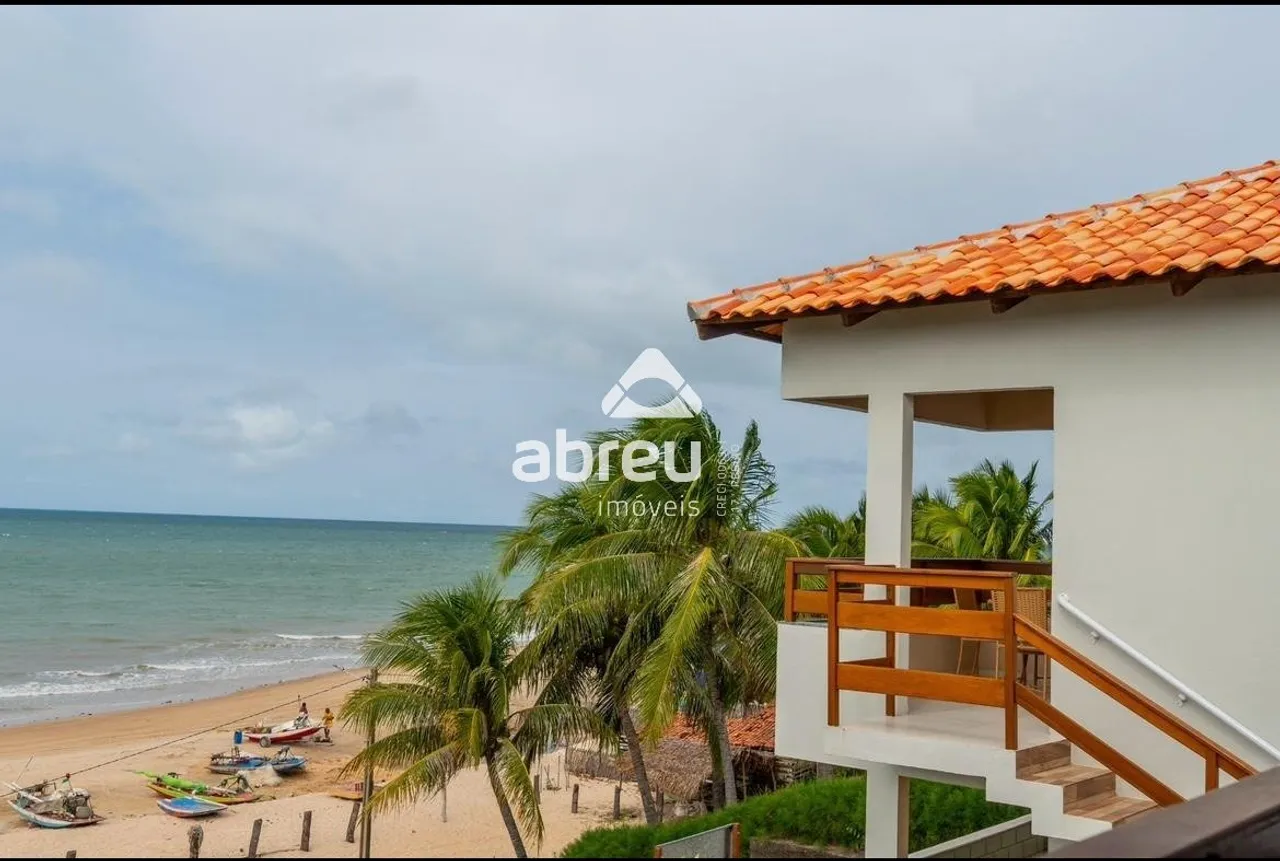 Oportunidade Única na Praia de Perobas - Condomínio com 10 Chalés Pé na Areia!