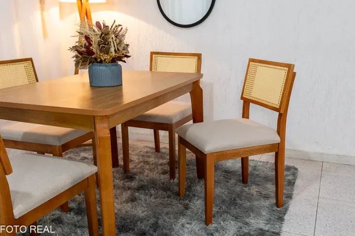 Mesa de Jantar Alegra  1,20m c 4 Cadeiras Madeira Maciça  -  Pague somente na entrega! - Foto 2