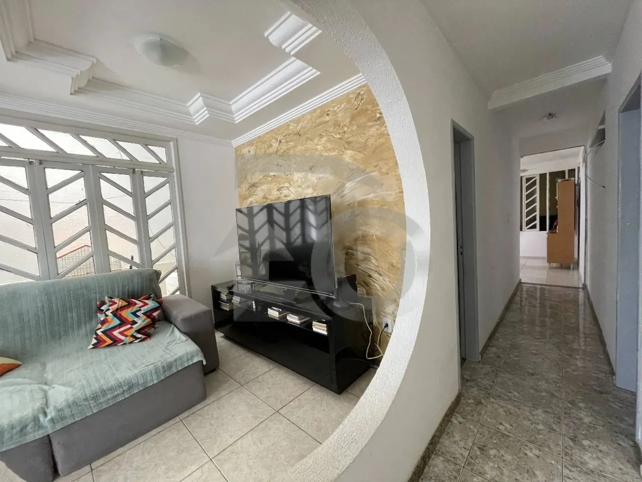 Casa Ampla com 5 Quartos no Jabotiana Conjunto Santa Lúcia