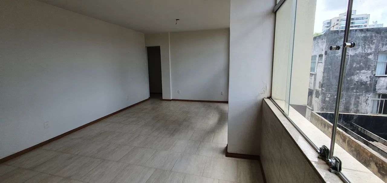 Apartamento na Barra , 3 Quartos, 1 Suíte, 153m², 3 sanitários, sala ampla, 01 vaga,  Próx - Foto 2