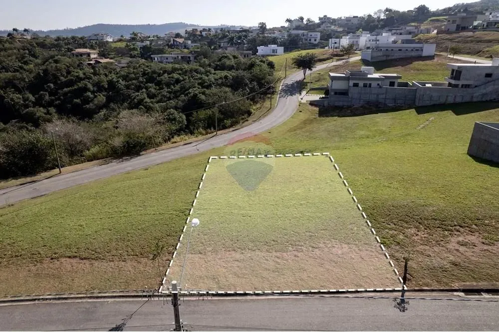 Terreno a venda no condomínio Santa Isabel - Louveira/SP
