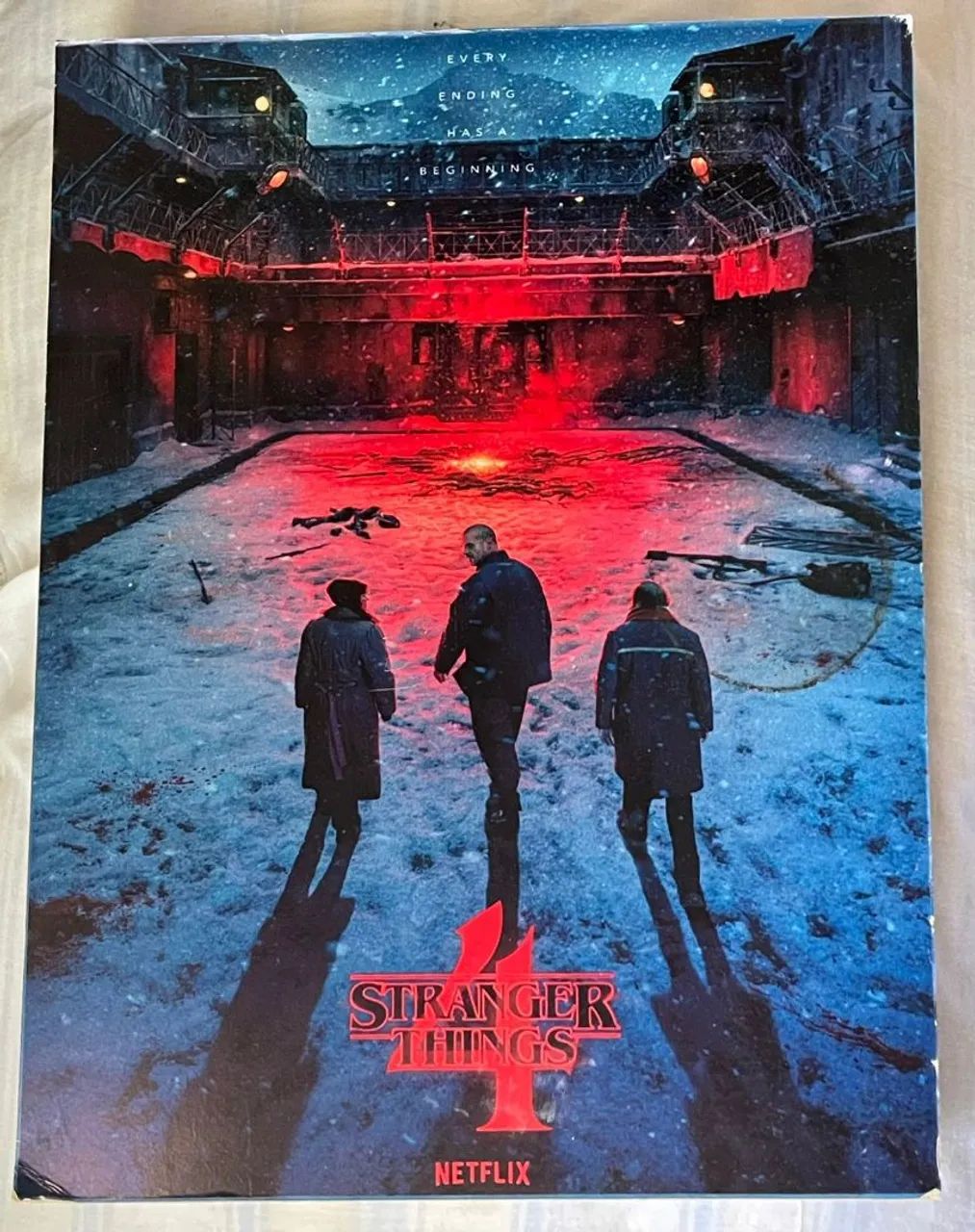 Pôster Stranger Things 4 35-40Cm - Decorações Para Casa - Trapiche