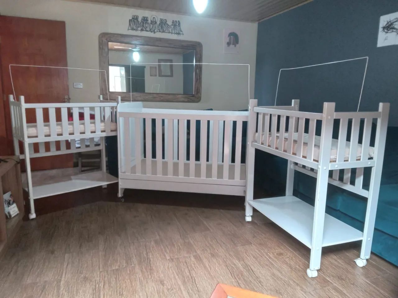 mini berços e berço 2x1.