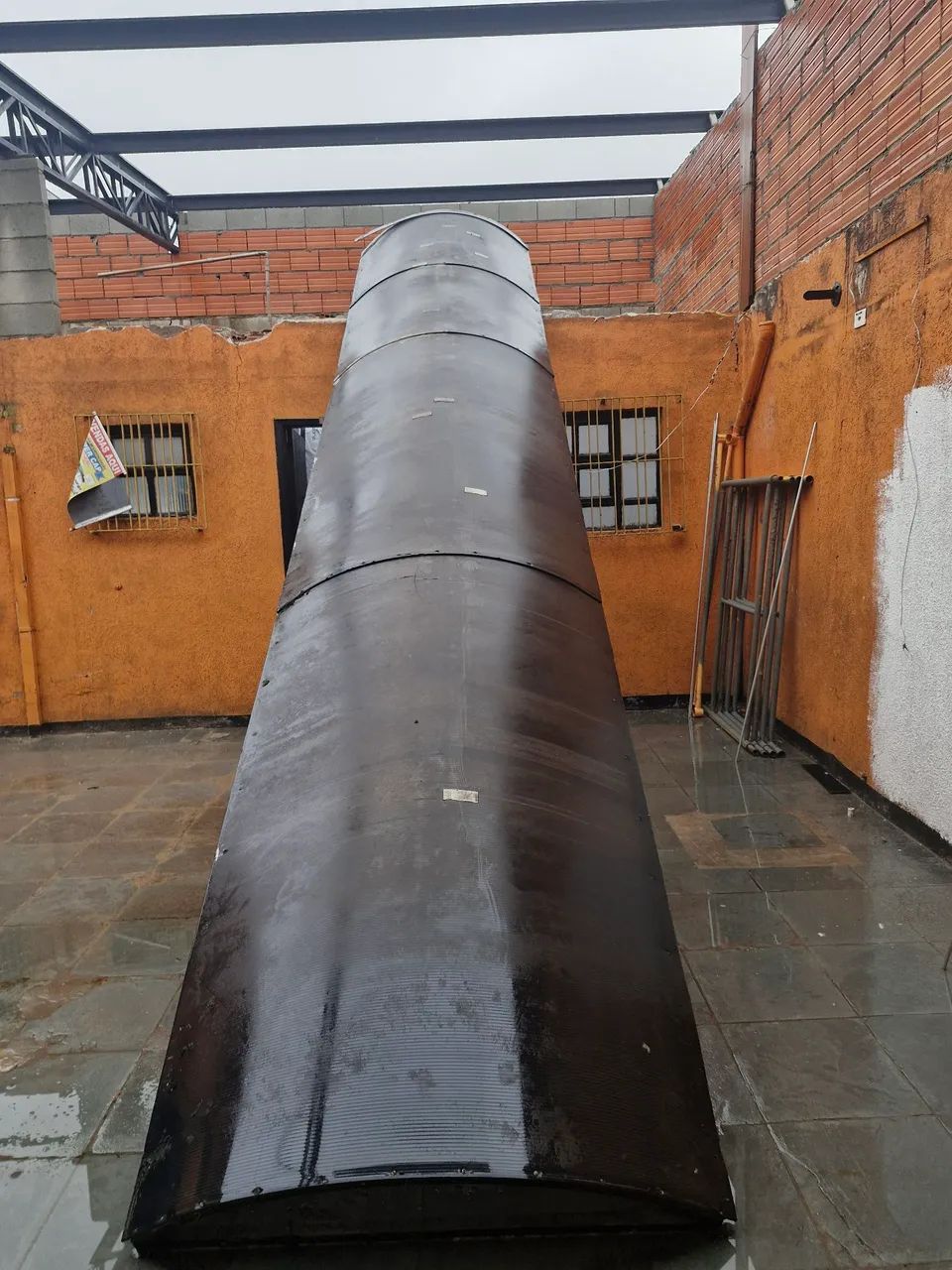 Vendo toldo de policarbonato 6metros de comprimento - Foto 2