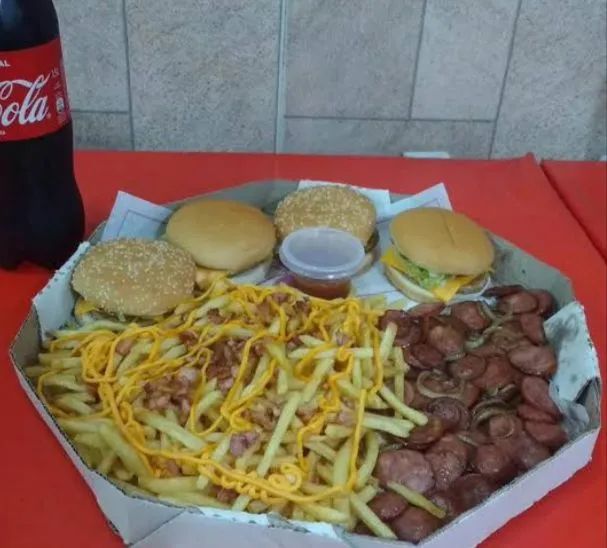 Combo de Hambúrguer e Batata Frita - Foto 5