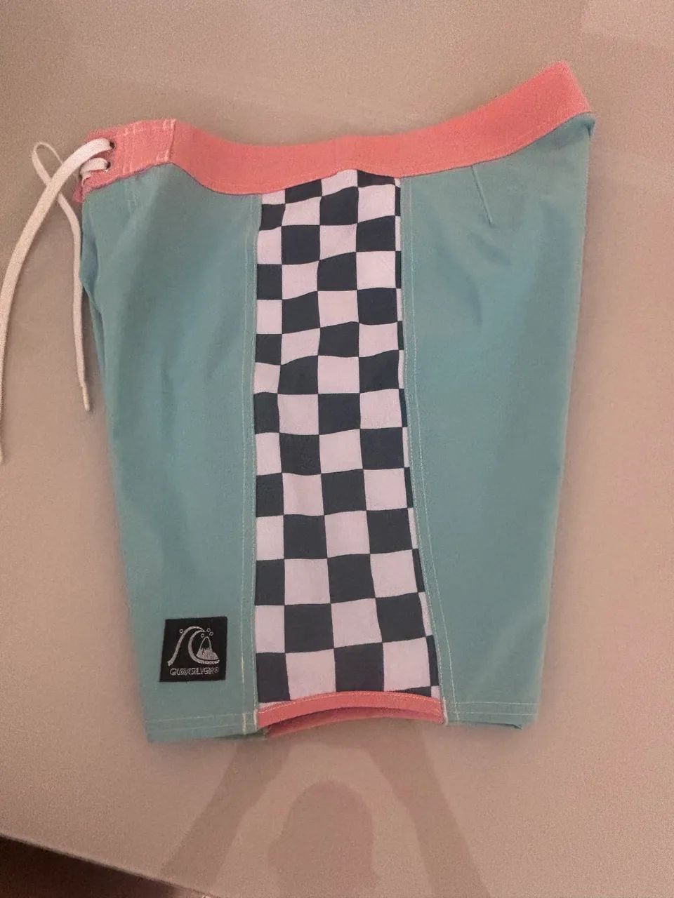 Bermuda Quiksilver importada  - Foto 4