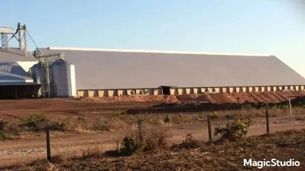Imóvel para venda tem 350000000 metros quadrados com 42 quartos em Zona Rural - Santa Tere