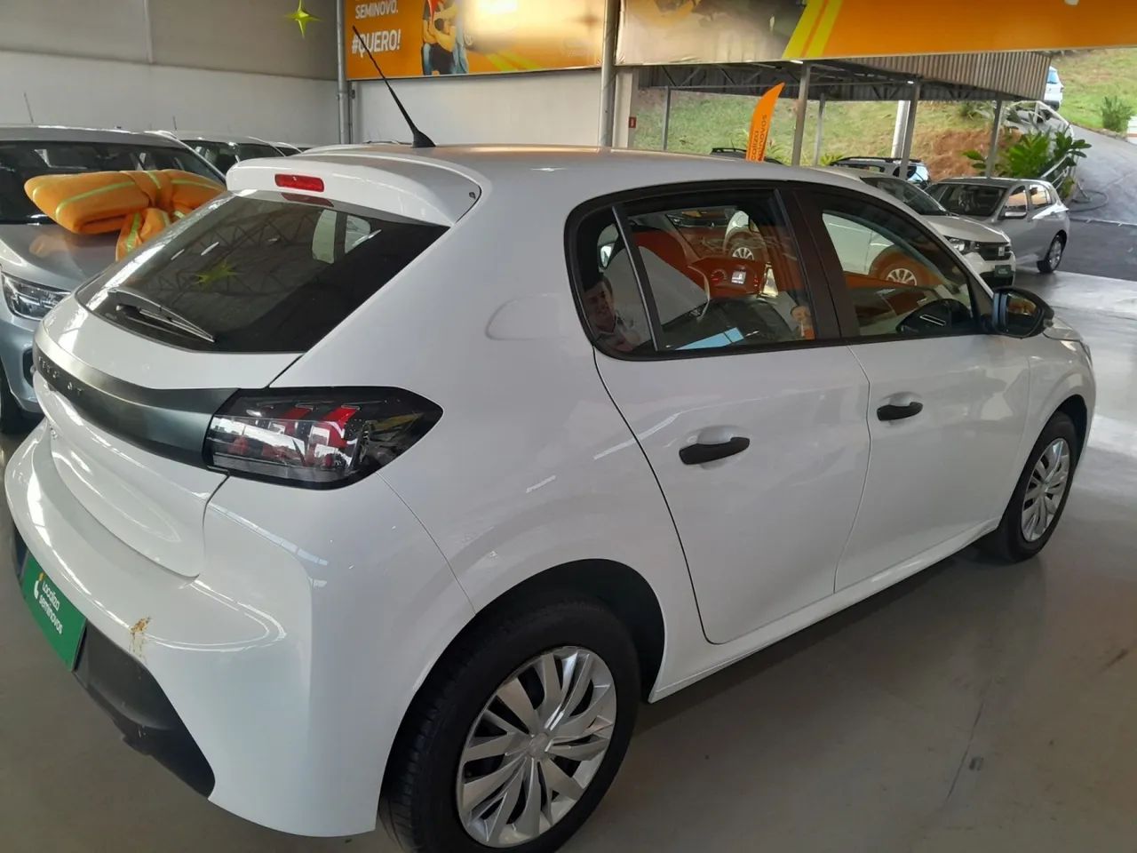 Peugeot 208 2024 1.0 6v flex like manual - Foto 5