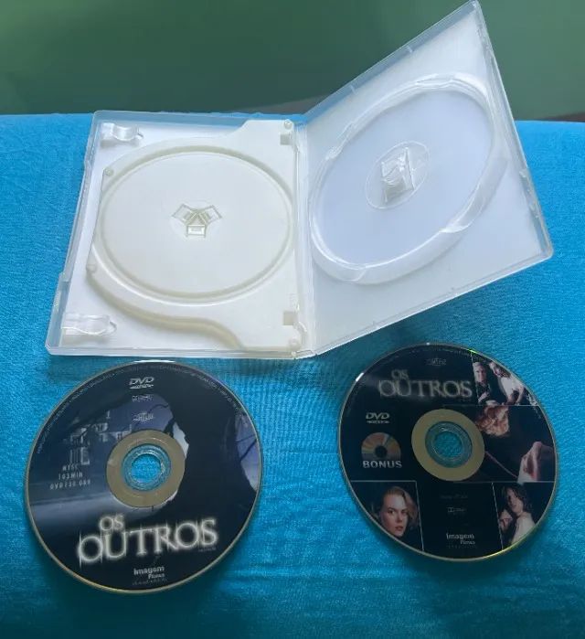 DVD DUPLO  DO FILME OS OUTROS  - Foto 3