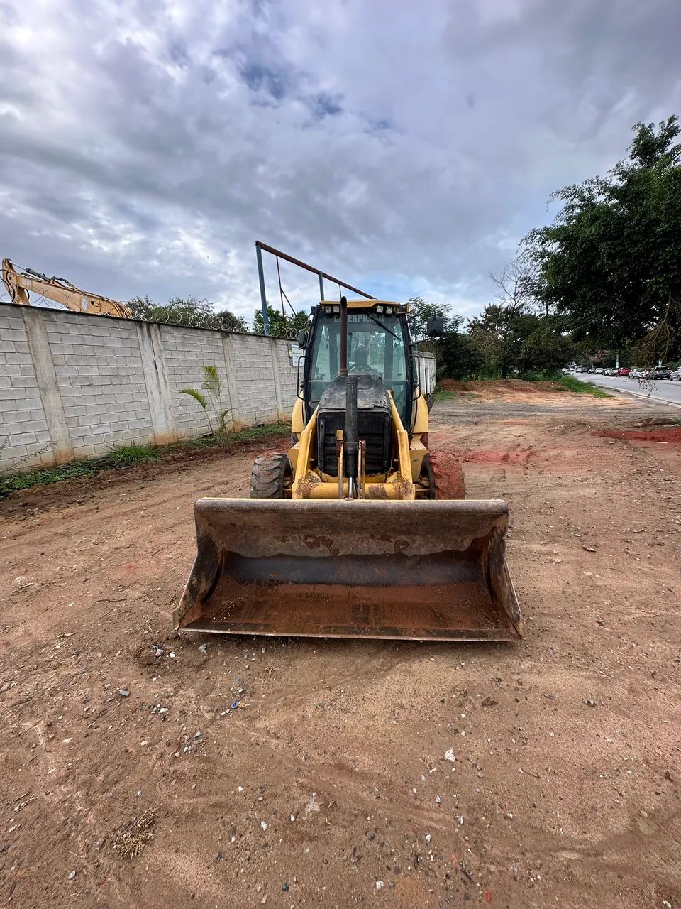 Retroescavadeira Caterpillar 416E 2014 4X4  - Foto 2