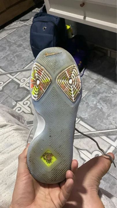 Tênis Nike kyrie - Cinza - Tamanho 42 - Foto 4