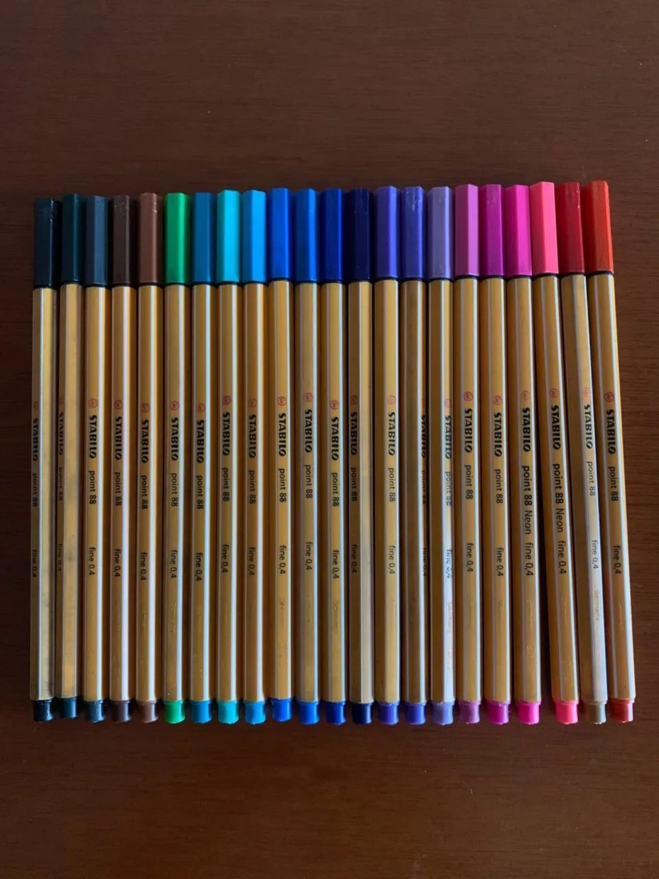 Conjunto canetas coloridas stabilo usadas 