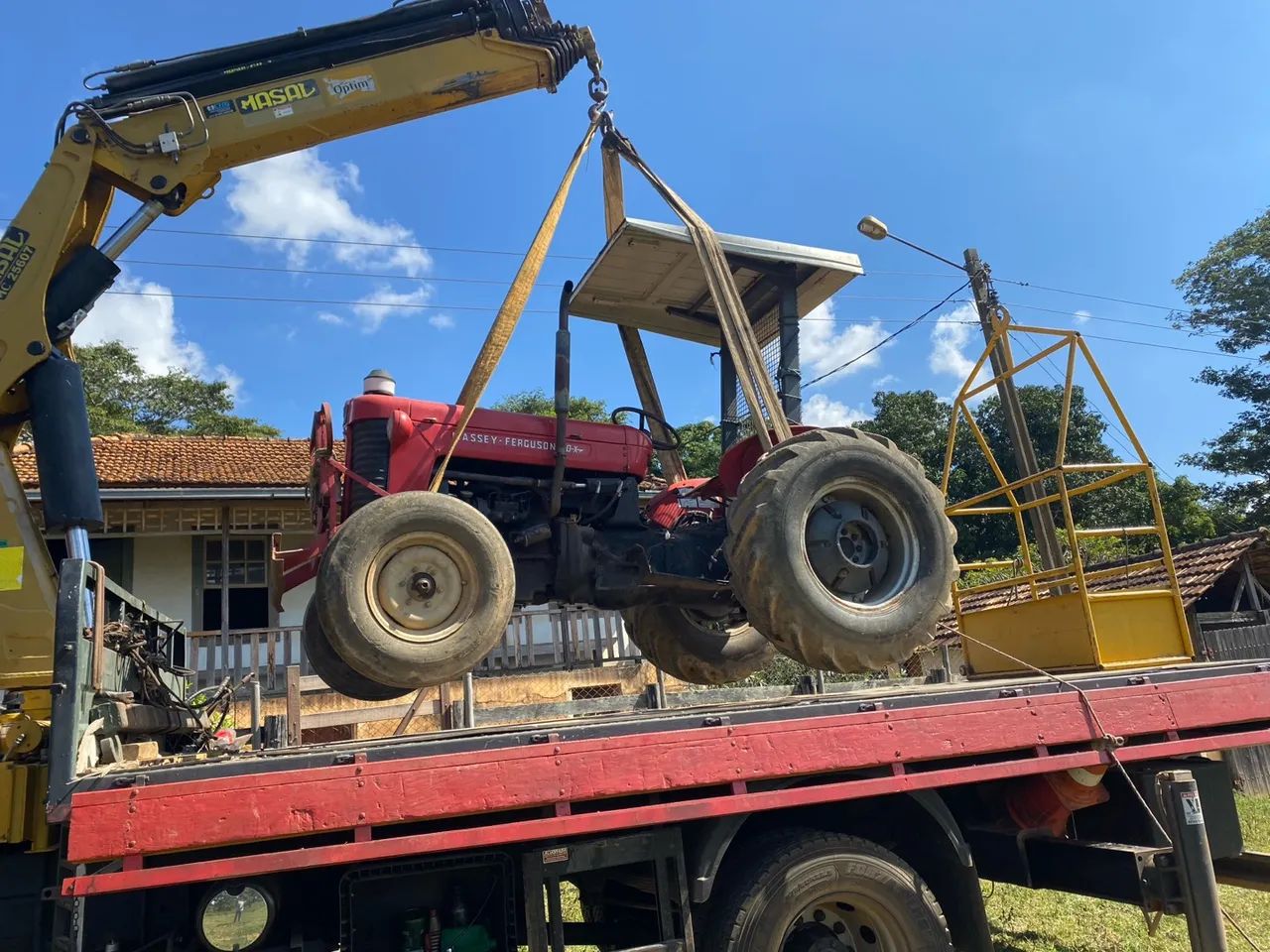 MF 50X COM DIREÇÃO HIDRÁULICA  - Foto 6