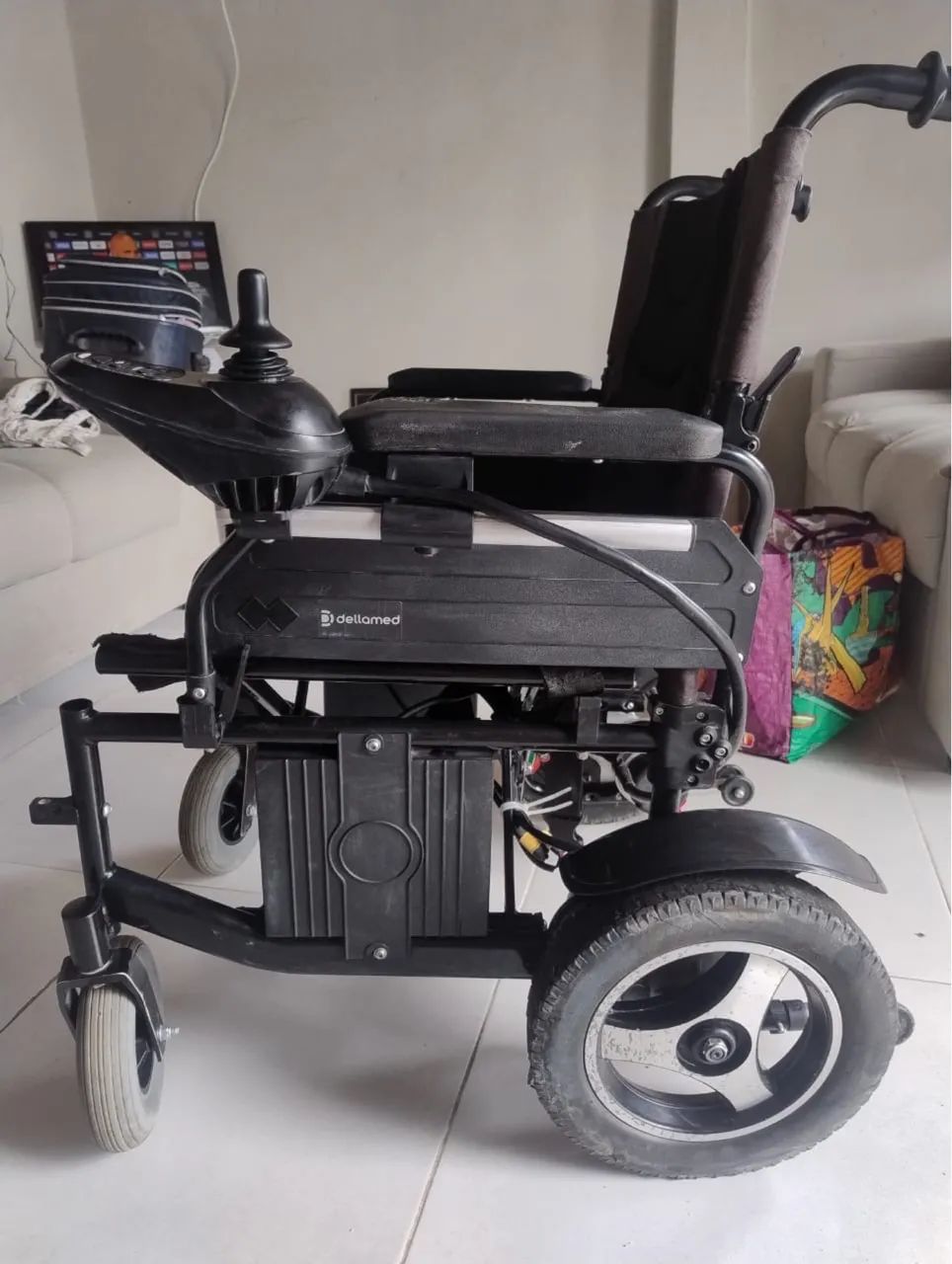 Cadeira de rodas automática/Defeito no elastique.  - Foto 2