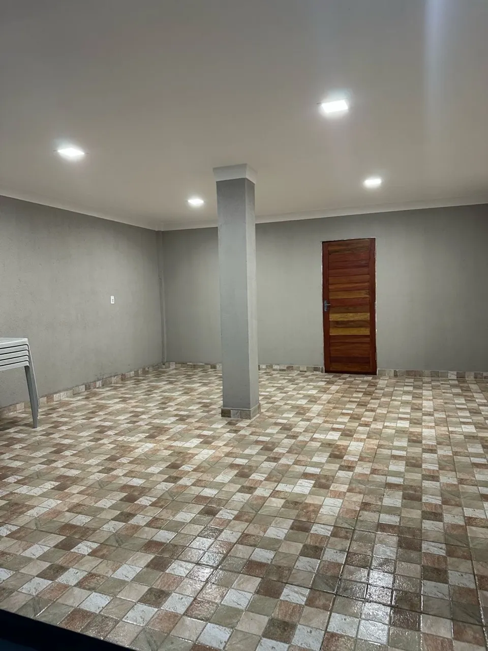 Casa com piscina, espaço de festa