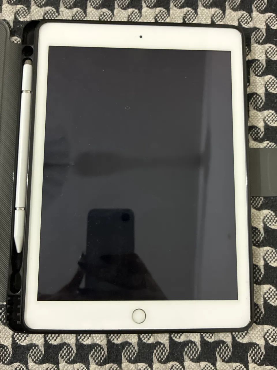 Ipad 5º geração com caixa - Foto 2