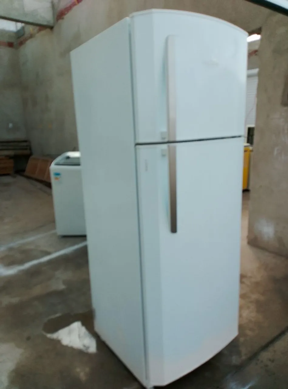 Geladeira Duplex continental de 430 litros Froz fry gelando bem motor original