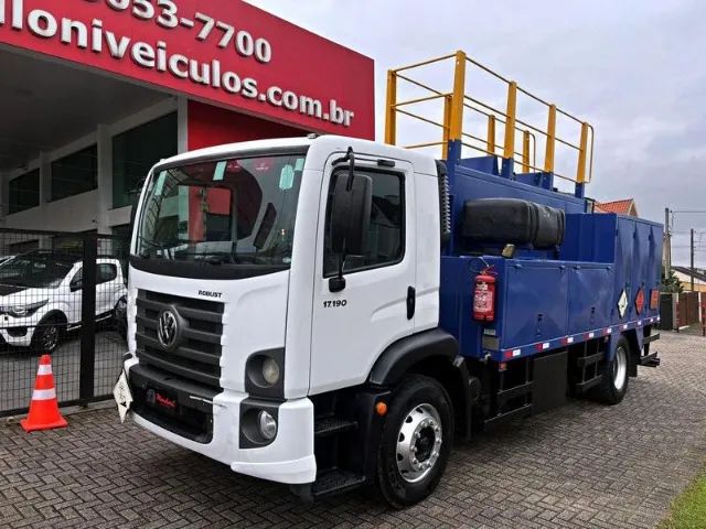 VW 17-190 CONSTELLATION 2023 - TANQUE COMBOIO DE 6 MIL LITROS PRONTO PRA TRABALHAR - Foto 12