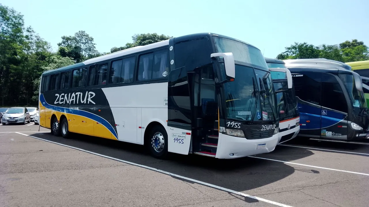 Vendo ônibus busscar