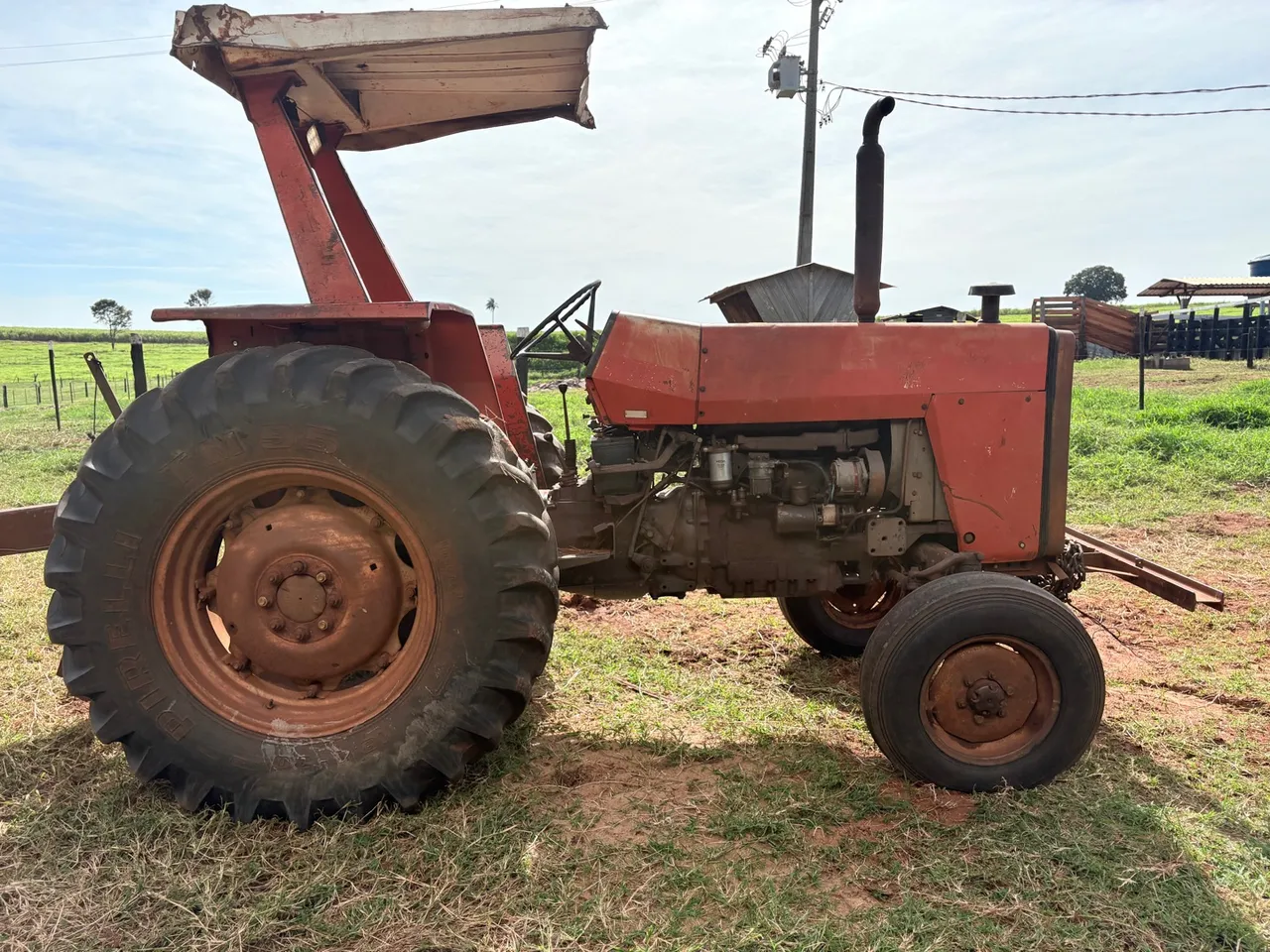 Massey Ferguson 275