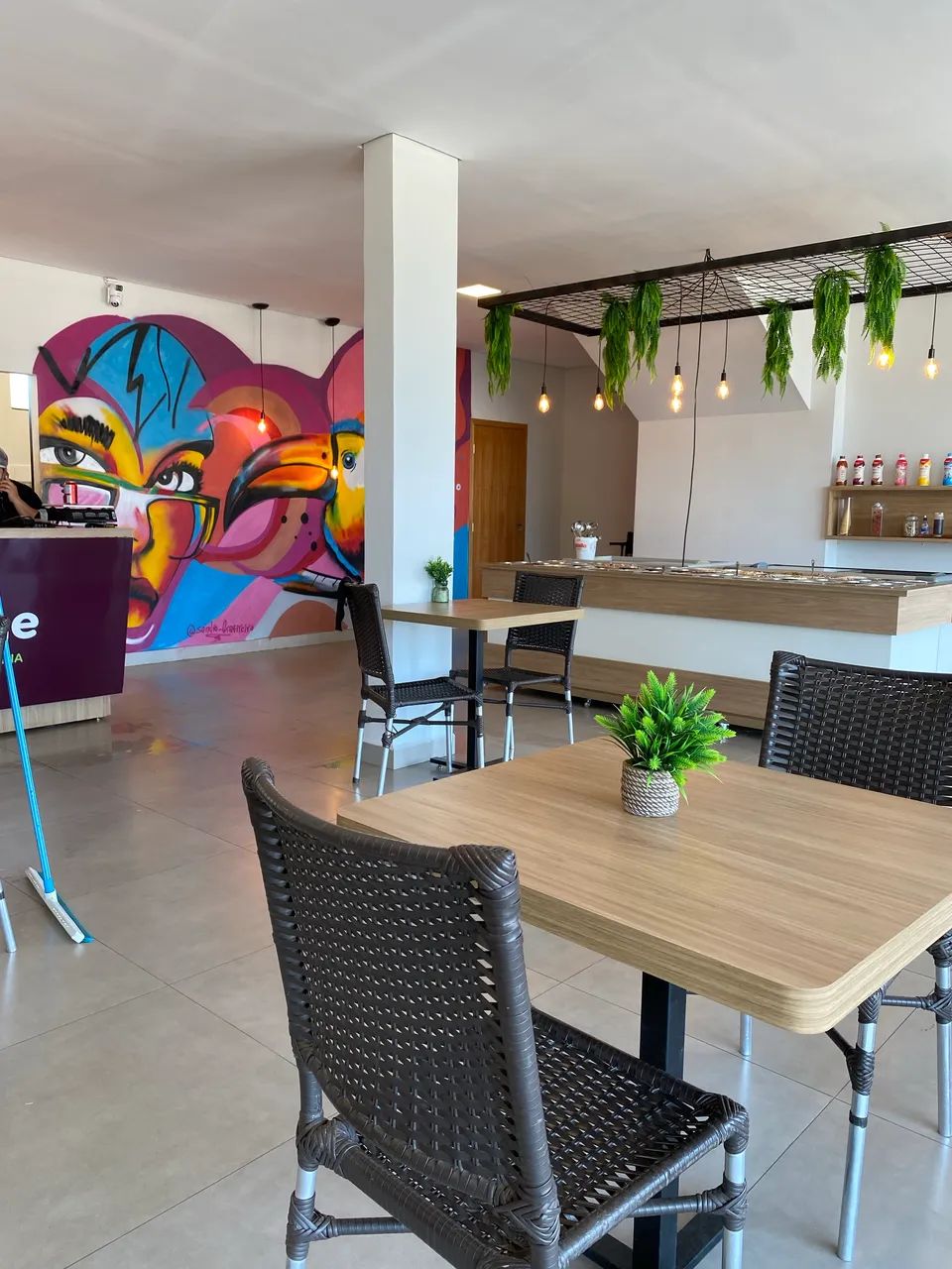 Fully equipped açaí shop with three years of operation