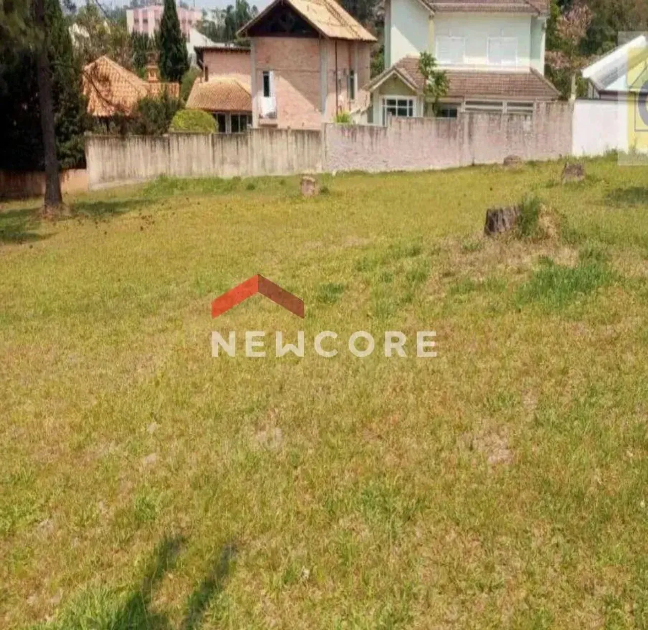 Lote em condomínio em Alameda Salgueiros - Residencial Morada dos Lagos - Barueri/SP