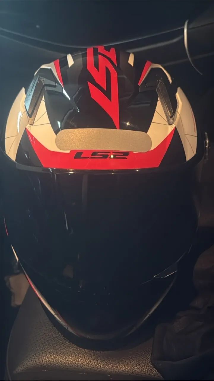Capacete LS2 Preto Vermelho