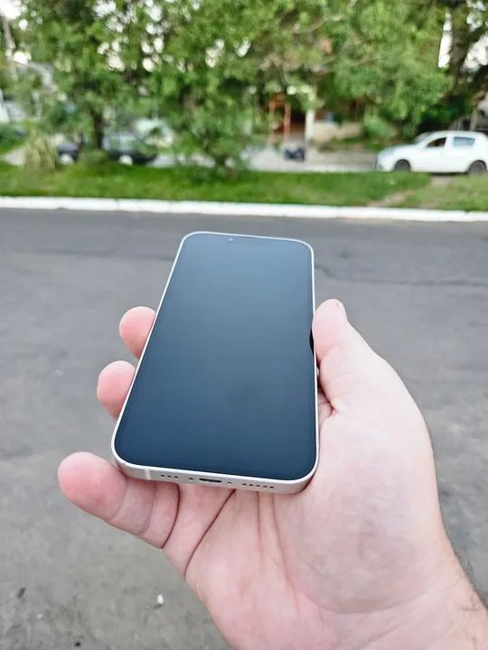 Iphone 13 256GB Starlight - Foto 4