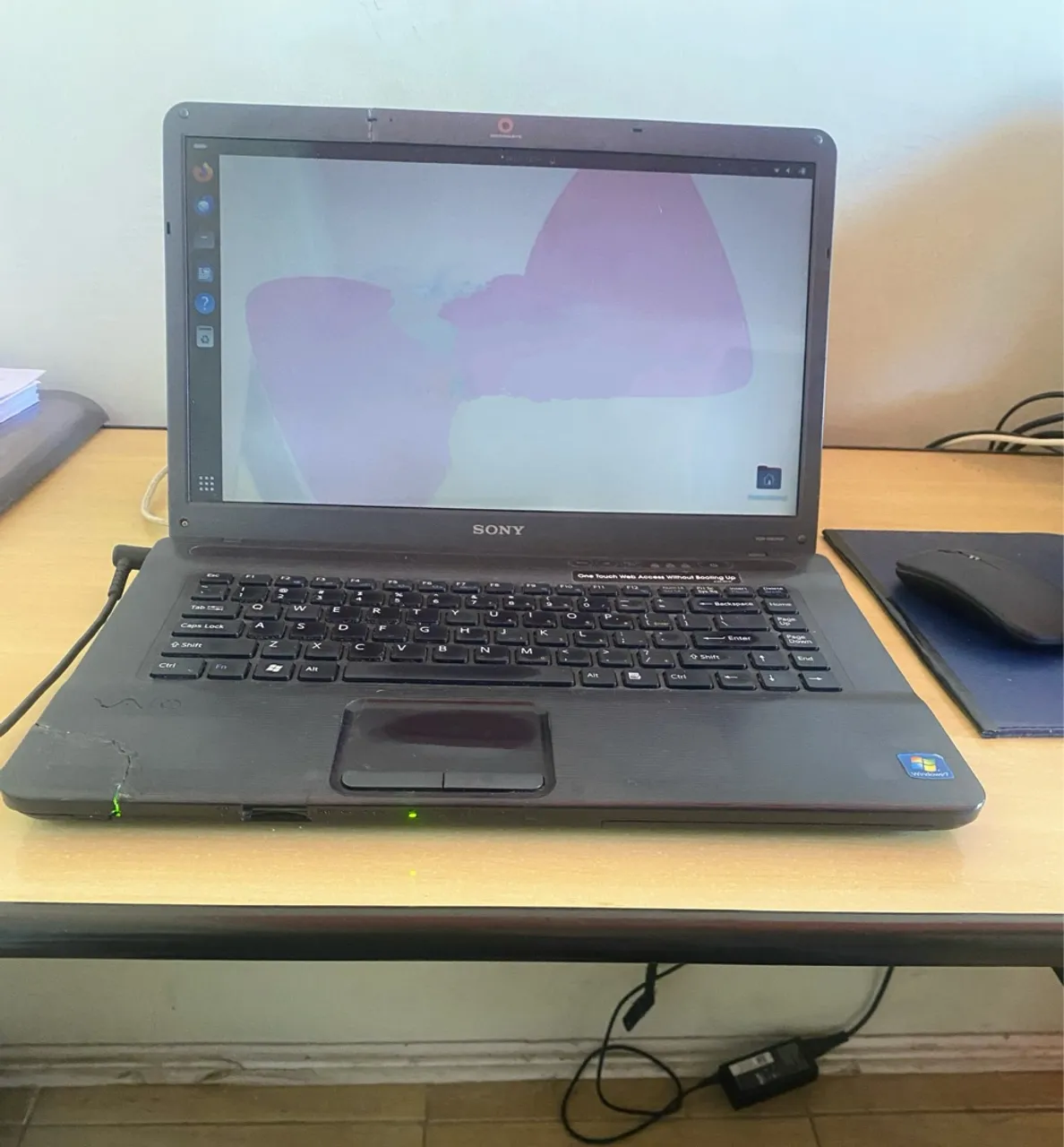 Notebook Sony - Desempenho confiável para suas tarefas