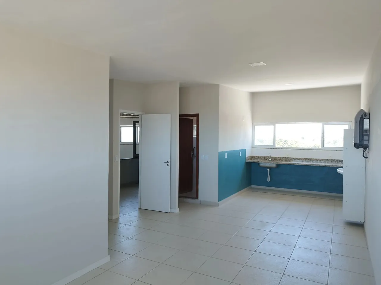 Apto 2 qts com luz incluída em Barcelona, Serra, ES