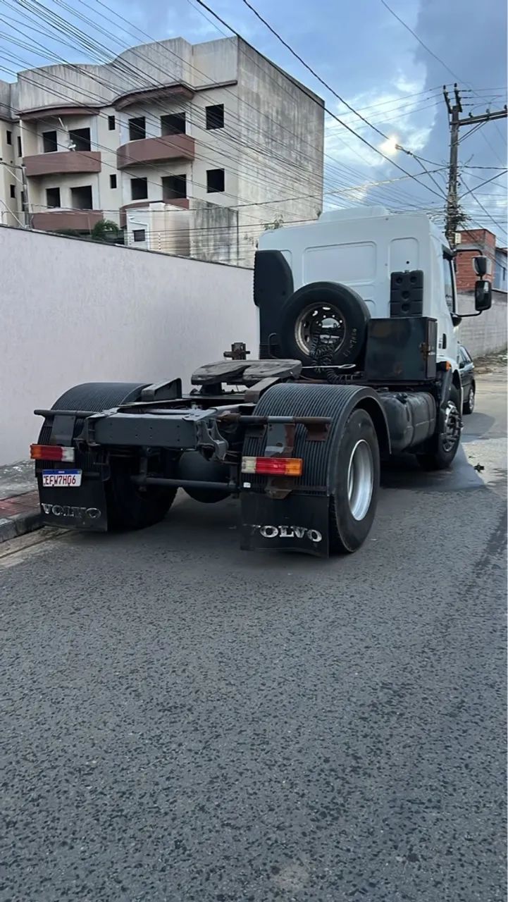 Volvo 310 2011 completo  - Foto 7