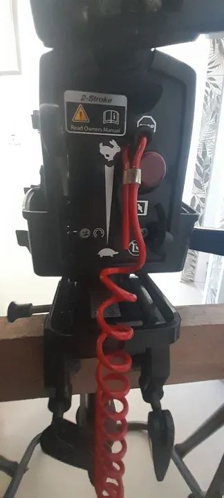 Motor de Popa Mercury 3.3 HP  - Foto 3