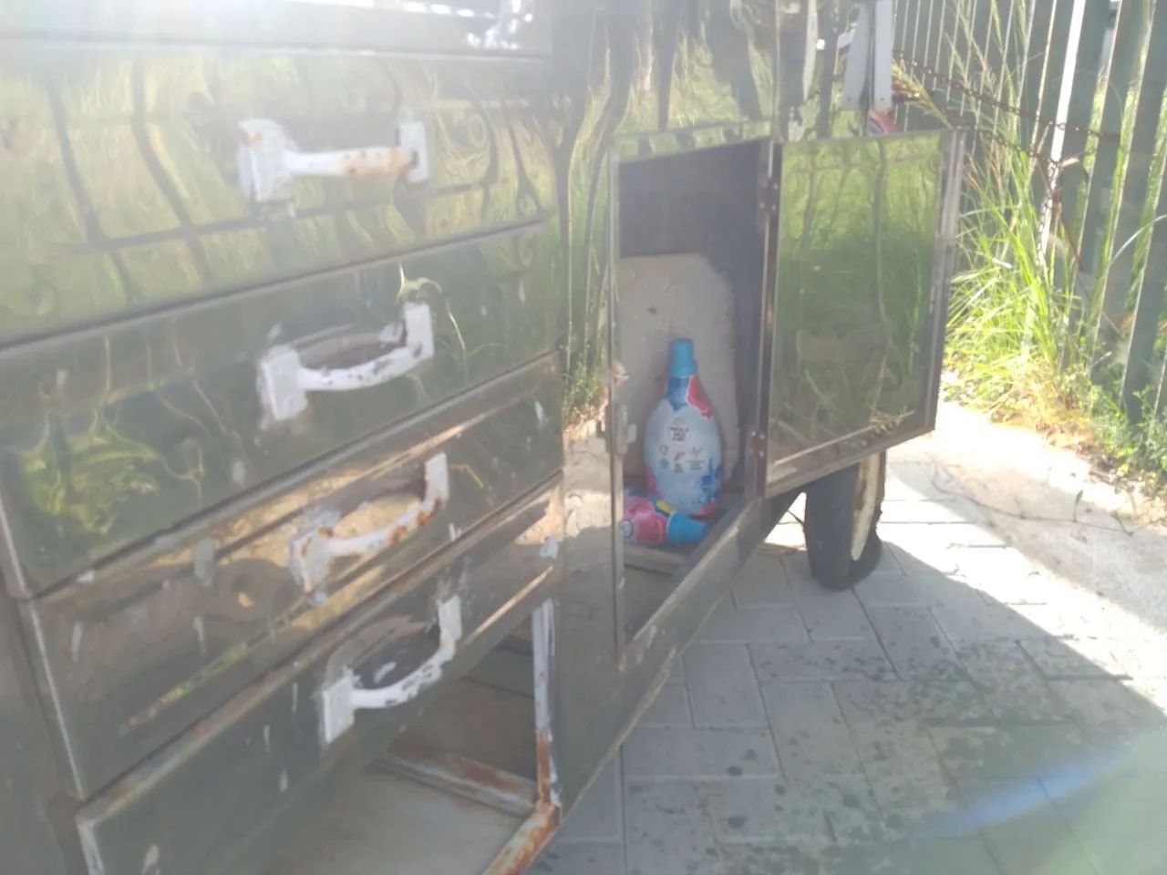 Carrinho de inox para vários tipos de comércio - Foto 5