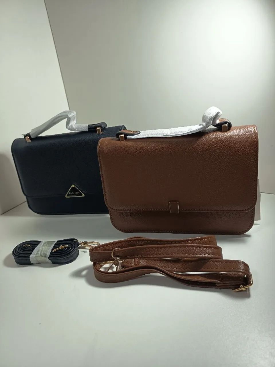 Bolsa com alça lateral 
