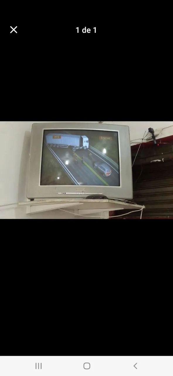 Tv de 29 polegadas  com conversor 