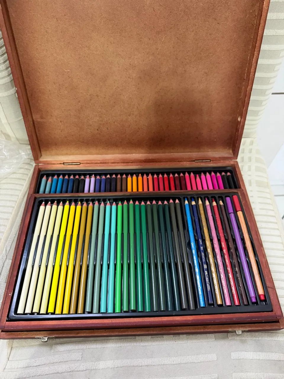 Estojo de lapis de cor  - Foto 2