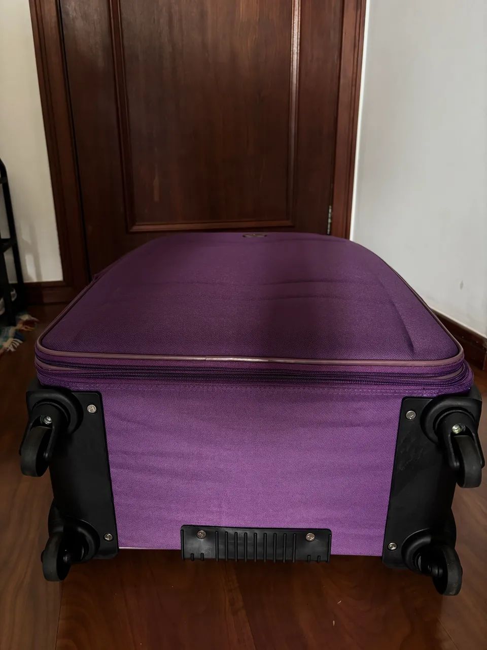 Mala de viagem grande 32kg nova!  - Foto 4