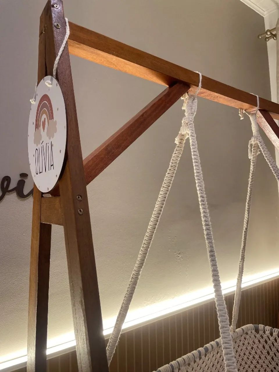 Berço de Macramê + Suporte de Madeira - Estilo Boho | Impermeabilizado - Foto 3