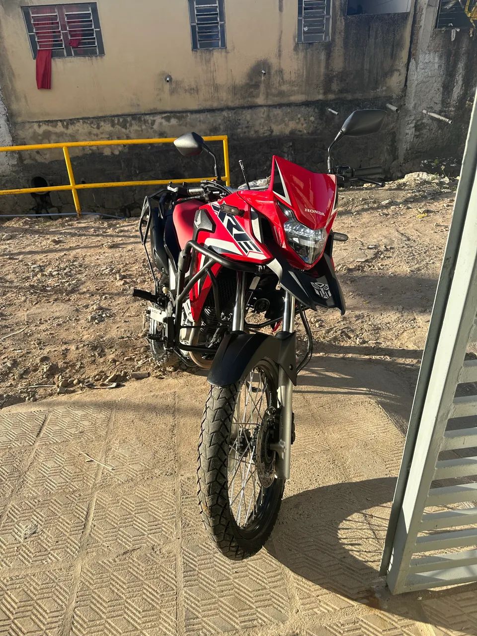 XRE 300 2021 (Carenagens 2023) SEMINOVA - Foto 2